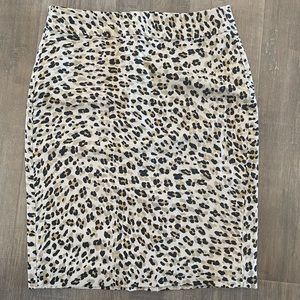 Banana Republic pencil skirt size 4